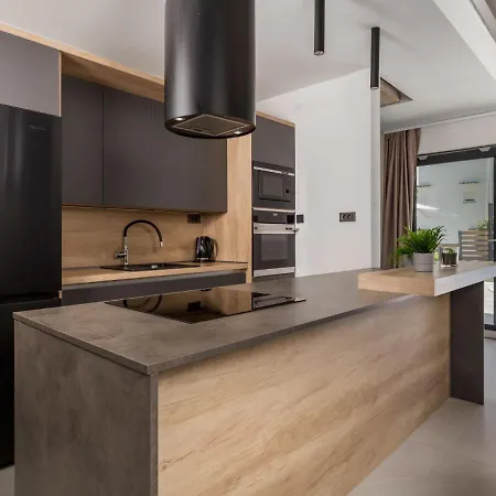 Villa Pinnidae By Interhome Lopar