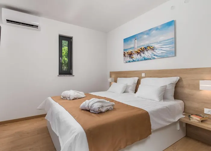 Pinnidae By Interhome فيلة *